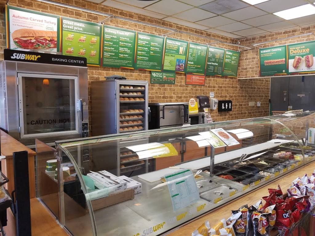 Subway | meal takeaway | 3506 Town Center Dr, Highlands Ranch, CO 80129, USA | 3036839310 OR +1 303-683-9310