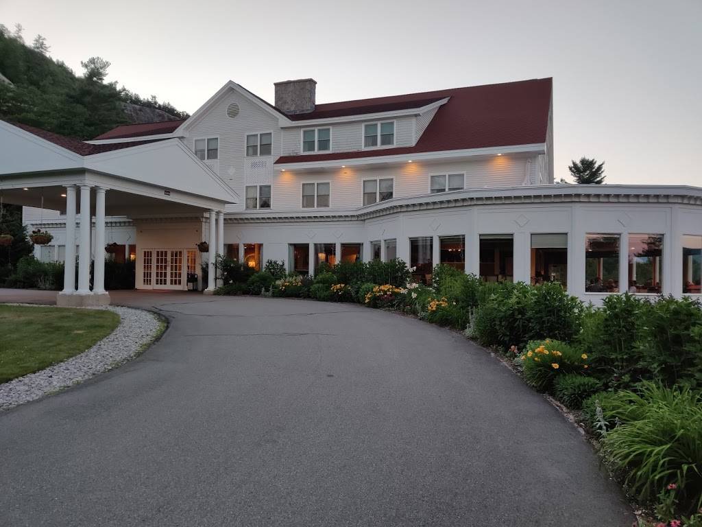 The White Mountain Hotel & Resort | restaurant | 87 Fairway Dr, North Conway, NH 03860, USA | 6033567100 OR +1 603-356-7100