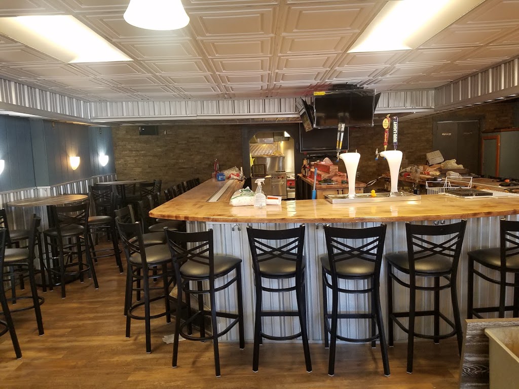 FROST BAR N Grille | restaurant | 15924 W High St, Middlefield, OH 44062, USA | 4406320932 OR +1 440-632-0932