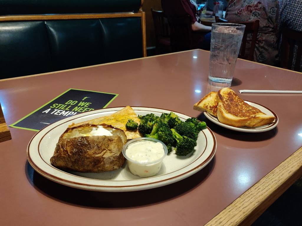 JBs Family Restaurant | restaurant | 102 W S Temple, Salt Lake City, UT 84101, USA | 8013288344 OR +1 801-328-8344