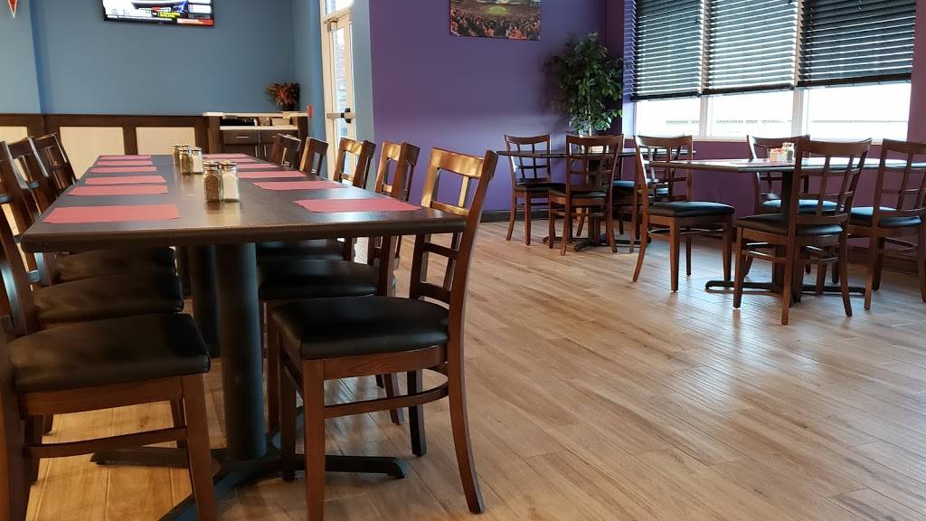 Cheerleader Pub & Grill | restaurant | 1590 Jefferson St, Jefferson City, MO 65109, USA | 5736589136 OR +1 573-658-9136