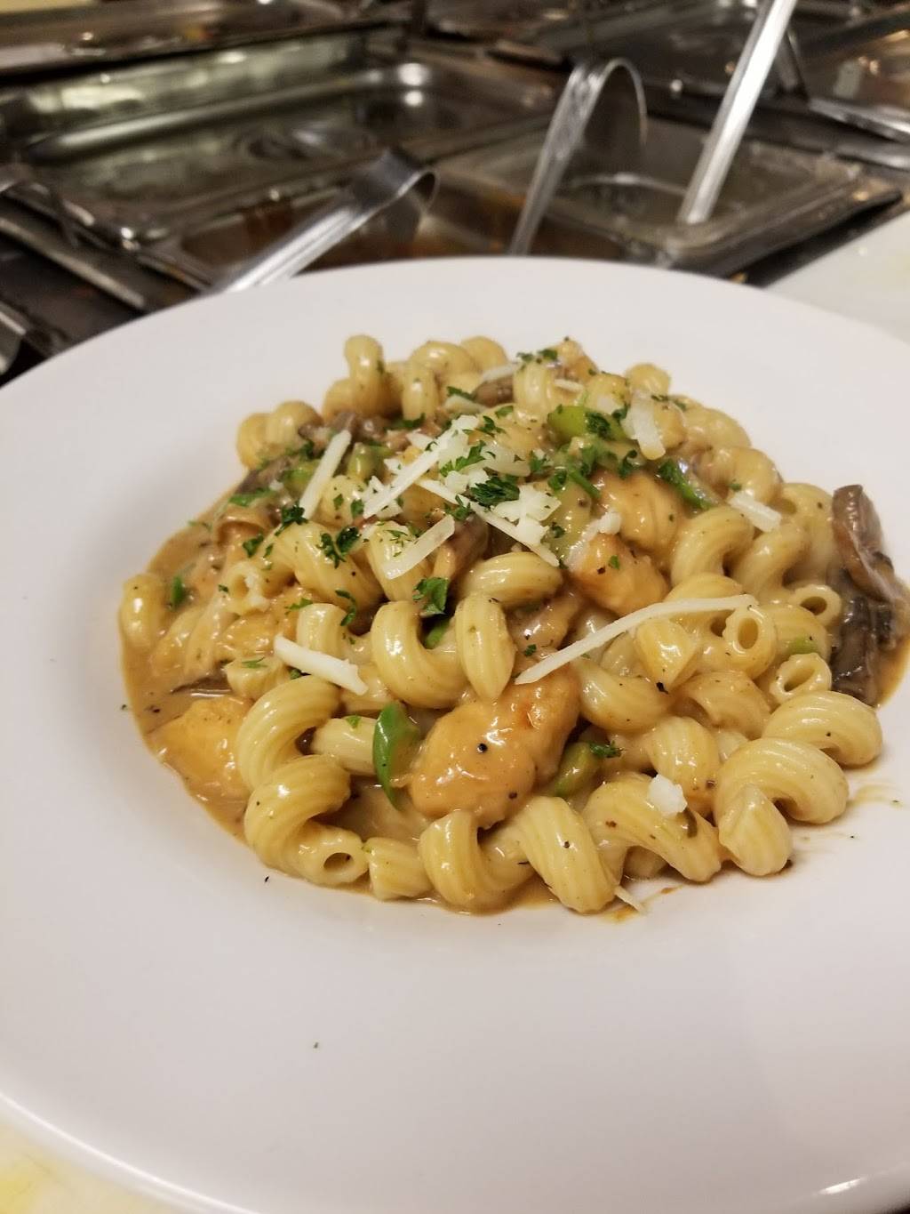 Amici Trattoria | restaurant | 582 Main St, Shrewsbury, MA 01545, USA | 5088427800 OR +1 508-842-7800