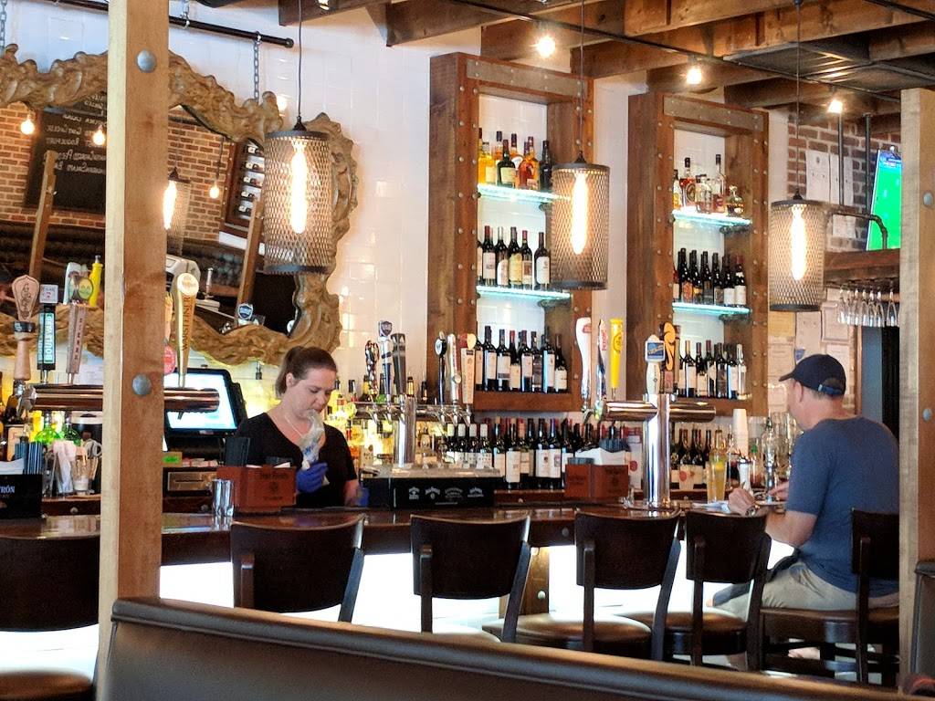 Salt Factory Pub - Woodstock | restaurant | 8690 Main St, Woodstock, GA 30188, USA | 6789036225 OR +1 678-903-6225