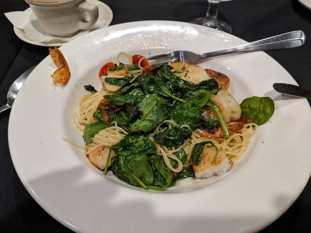 Picanos Italian Grille | restaurant | 3775 Rochester Rd, Troy, MI 48083, USA | 2486898050 OR +1 248-689-8050