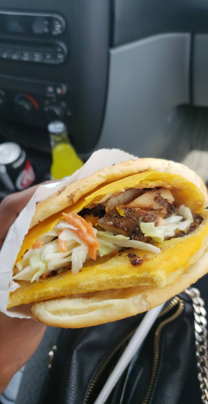 Allwyn’s Bakery | restaurant | 81 Underhill Dr, North York, ON M3A 1K8, Canada | 6478474698 OR +1 647-847-4698