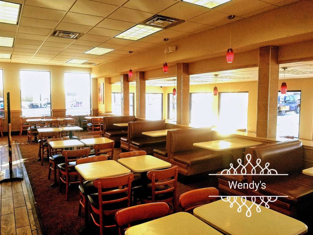 Wendys | restaurant | 6526 Grape Rd, Mishawaka, IN 46545, USA | 5742728882 OR +1 574-272-8882