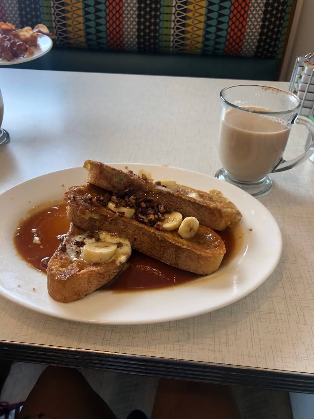 Annas House | restaurant | 6601 N Newburgh Rd, Westland, MI 48185, USA | 7342285361 OR +1 734-228-5361