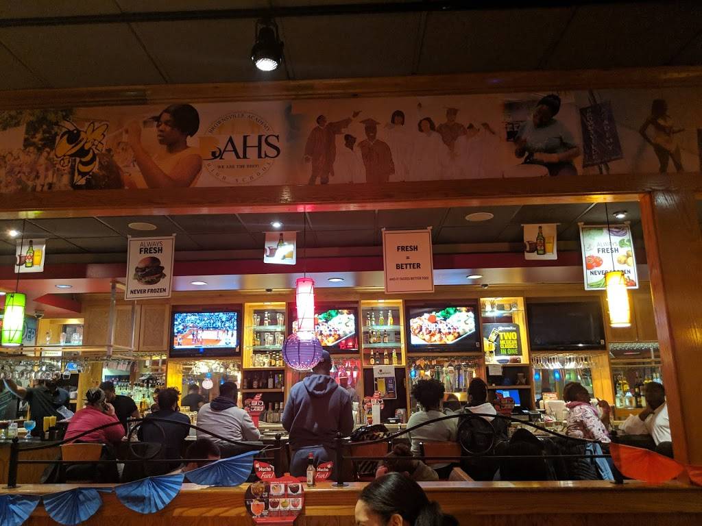 Applebees Grill + Bar | restaurant | 2201 Nostrand Ave, Brooklyn, NY 11210, USA | 3475053300 OR +1 347-505-3300