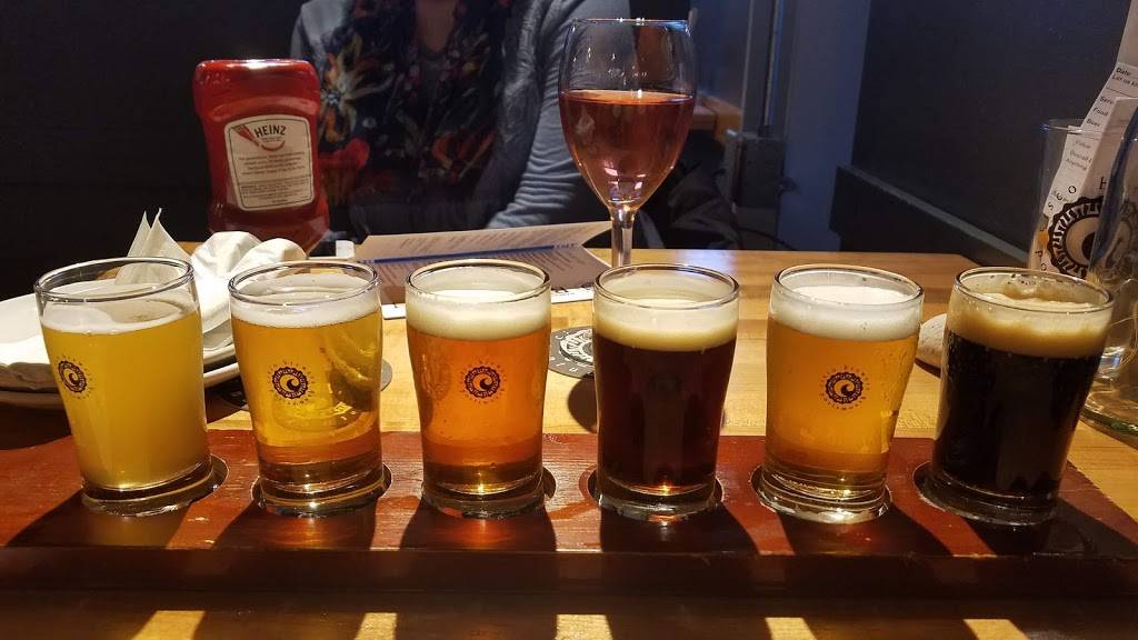 Cisco Brewers Portsmouth | restaurant | 35 Corporate Dr, Pease International Tradeport, Portsmouth, NH 03801, USA | 6033807575 OR +1 603-380-7575