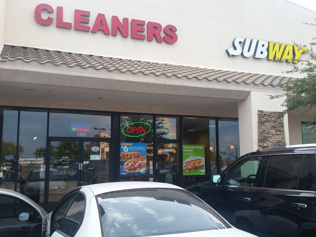 Subway | restaurant | 4844 S Val Vista Rd Suite A108 Vista Del Oro S/C, Gilbert, AZ 85296, USA | 4808557584 OR +1 480-855-7584