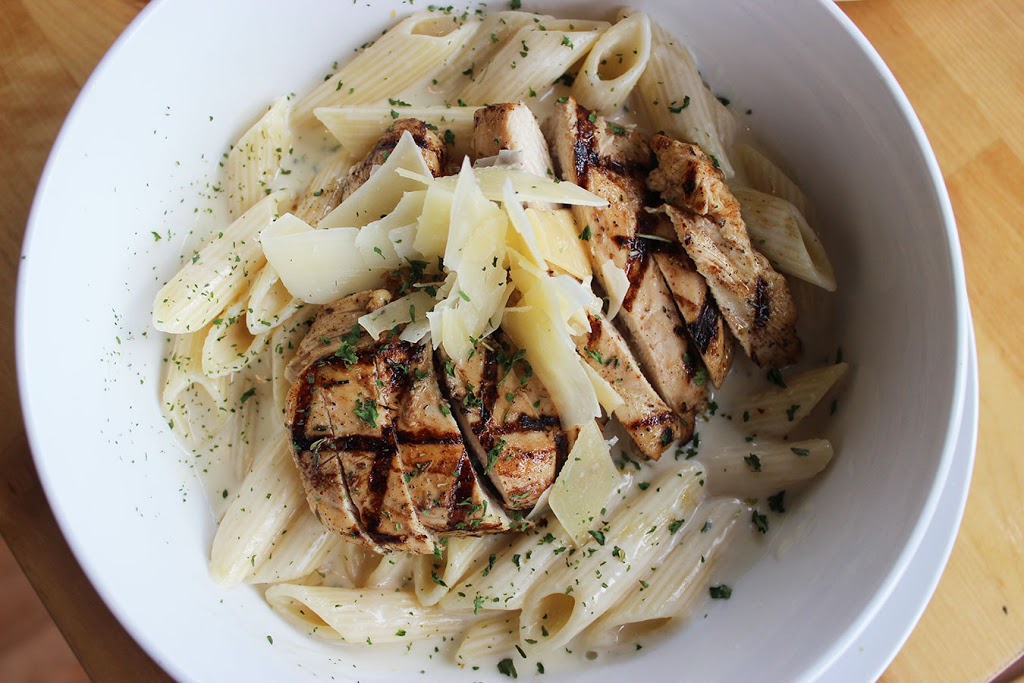 Freddie Gs Chicken and Waffle | restaurant | 1435 Salisbury St, St. Louis, MO 63107, USA | 3143546515 OR +1 314-354-6515