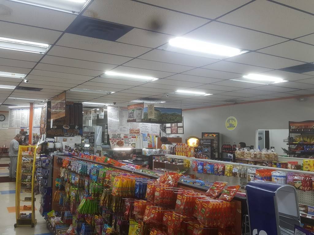 Lucky 7 Deli Lawrenceville | restaurant | 1938 Princeton Ave, Lawrenceville, NJ 08648, USA | 6093941500 OR +1 609-394-1500