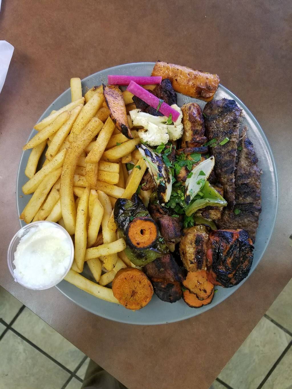 shawarma corner | restaurant | 24030 W 10 Mile Rd, Southfield, MI 48033, USA | 2483277363 OR +1 248-327-7363