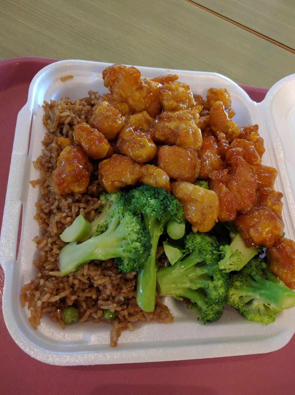 Famous Wok | restaurant | 1201 Lake Woodlands Dr, The Woodlands, TX 77380, USA | 8325850888 OR +1 832-585-0888