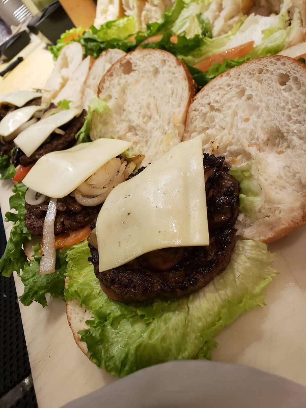 Casper Burger & Escalope, INC | restaurant | 6478, 33160 Ryan Rd, Sterling Heights, MI 48310, USA | 5863655555 OR +1 586-365-5555