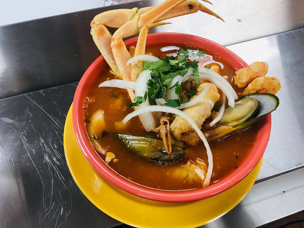 El capitán mariscos y Taqueria | restaurant | 4310 Vance Jackson Rd, San Antonio, TX 78230, USA | 2102365511 OR +1 210-236-5511