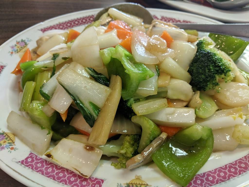 Tavistock Restaurant | restaurant | 36 Woodstock St S, Tavistock, ON N0B 2R0, Canada | 5196552171 OR +1 519-655-2171