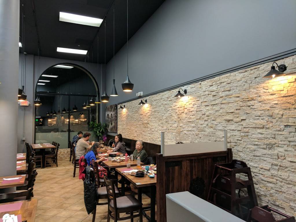 Moms Tofu House | restaurant | 133 El Camino Real, Millbrae, CA 94030, USA | 6502596430 OR +1 650-259-6430