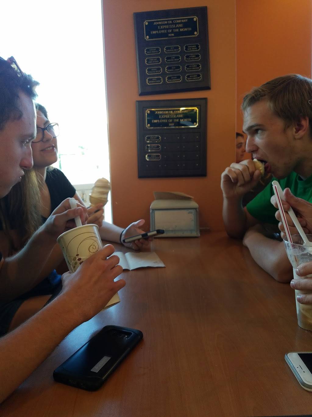 Subway | restaurant | 114 W Jackson St, Seneca, IL 61360, USA | 8153578050 OR +1 815-357-8050