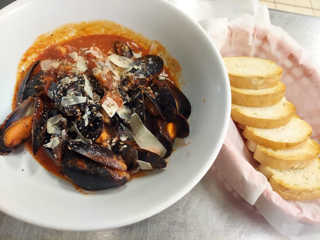 Old Orchard Restaurant & Oyster Bar | restaurant | 1305 E 5th St, Panama City, FL 32401, USA | 8508180038 OR +1 850-818-0038