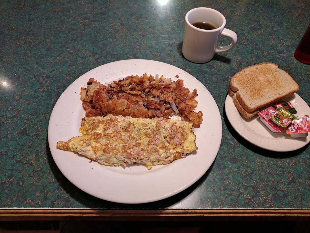 Harvest Restaurant | restaurant | 14449 W State Rd, Pecatonica, IL 61063, USA | 8152391119 OR +1 815-239-1119