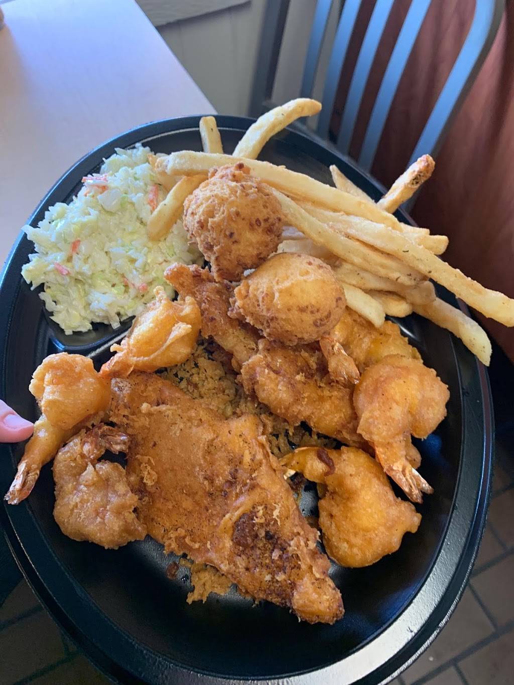 Long John Silvers | restaurant | 1825 W Central Ave, El Dorado, KS 67042, USA | 3163211400 OR +1 316-321-1400