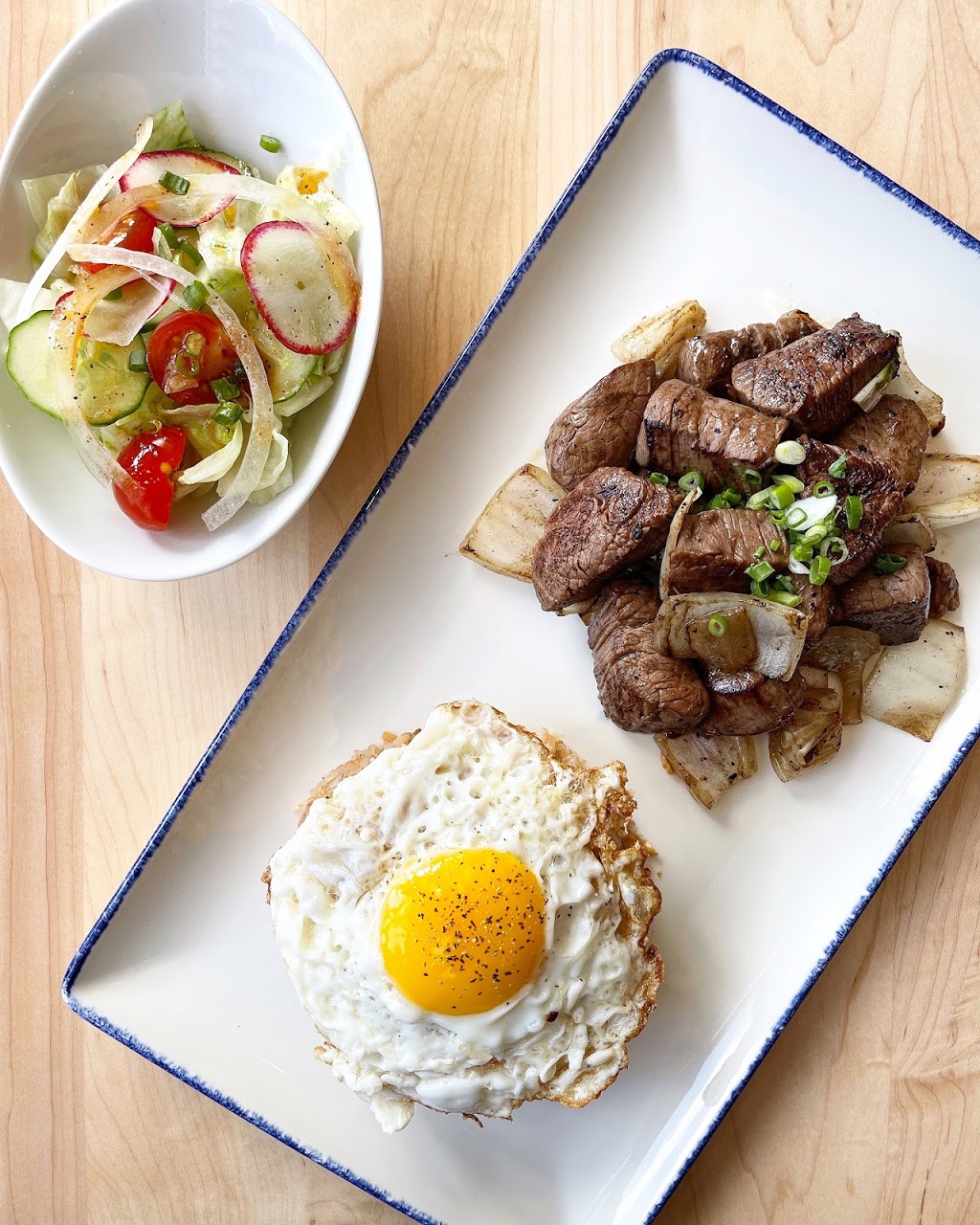 Sochi Saigonese Kitchen | restaurant | 1358 W Belmont Ave, Chicago, IL 60657, USA | 7739048511 OR +1 773-904-8511