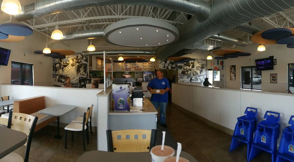 White Castle | restaurant | 2006 N Mulberry St, Elizabethtown, KY 42701, USA | 2707691243 OR +1 270-769-1243