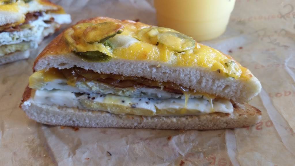 Noahs Bagels | cafe | 1552 Fitzgerald Dr, Pinole, CA 94564, USA | 5107582757 OR +1 510-758-2757