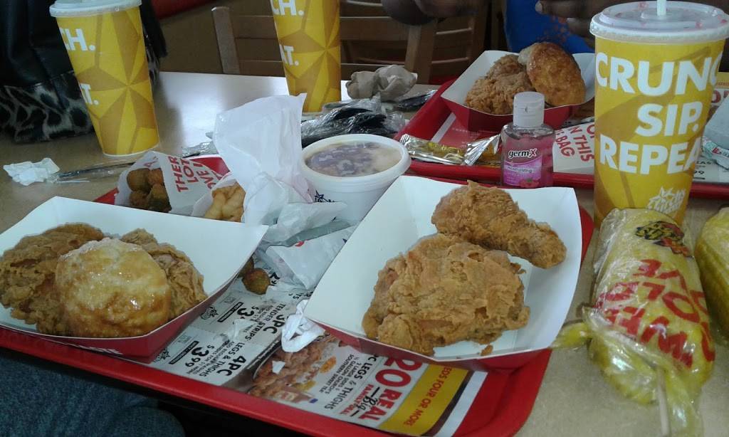 Churchs Chicken | restaurant | 4296 W Thomas Rd, Phoenix, AZ 85019, USA | 6022729127 OR +1 602-272-9127