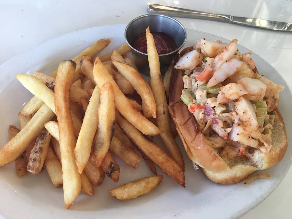 Crawdads on the River | restaurant | 1375 Garden Hwy, Sacramento, CA 95831, USA | 9169292268 OR +1 916-929-2268