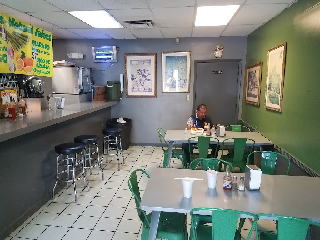 Juventud Restaurant | meal takeaway | 6599 NW 74th Ave, Miami, FL 33166, USA | 3054630860 OR +1 305-463-0860