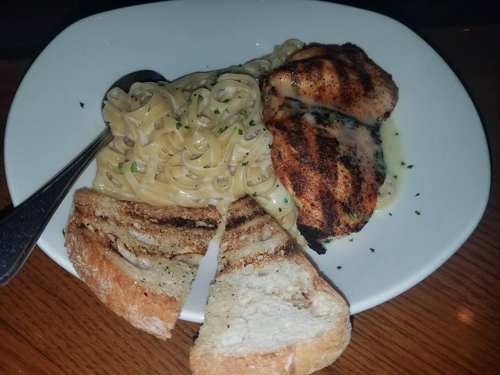 Outback Steakhouse | restaurant | 7070 Hwy 6 N, Houston, TX 77095, USA | 2818599413 OR +1 281-859-9413