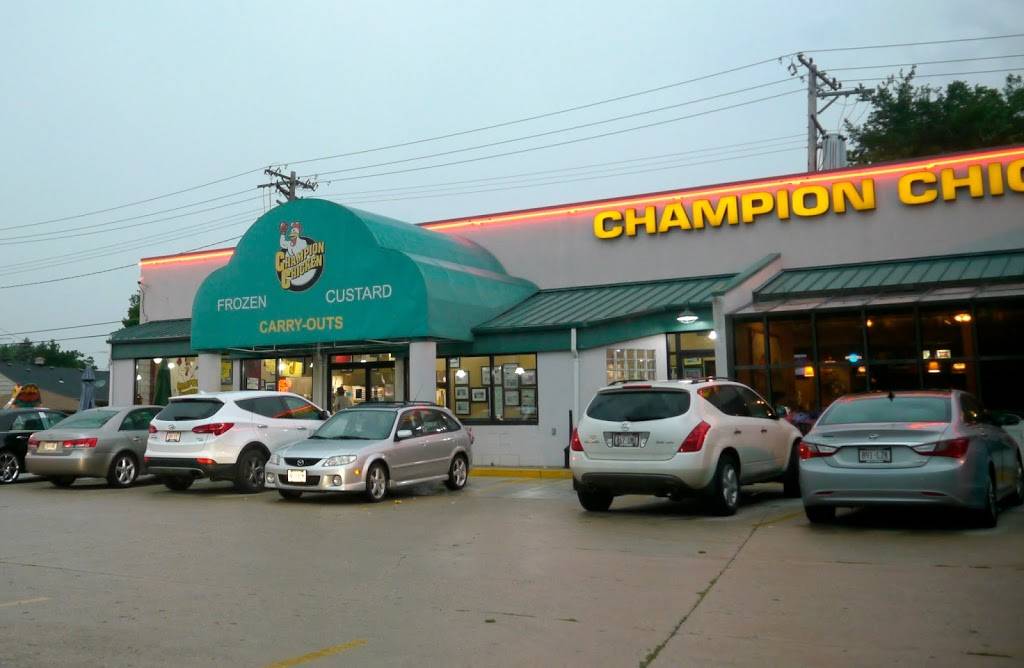 Champion Chicken | restaurant | 8718 W Lisbon Ave, Milwaukee, WI 53222, USA | 4144626200 OR +1 414-462-6200