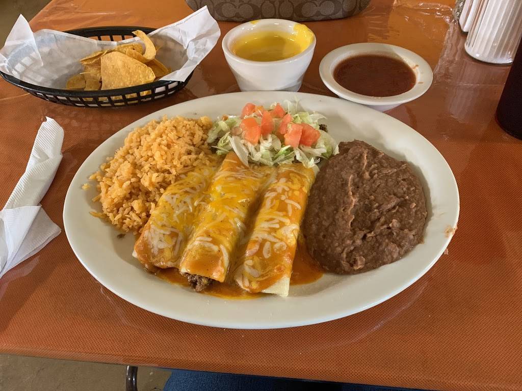 Mi Casita Mexican Restaurant | restaurant | 400 N Commerce St, Granger, TX 76530, USA | 5128593371 OR +1 512-859-3371