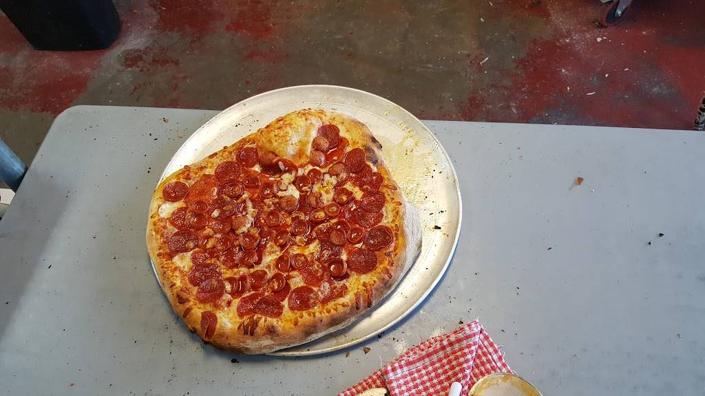 Bull Dog 100 Woodfired Pizza | restaurant | 601 W Rogers Blvd, Skiatook, OK 74070, USA | 9183969663 OR +1 918-396-9663