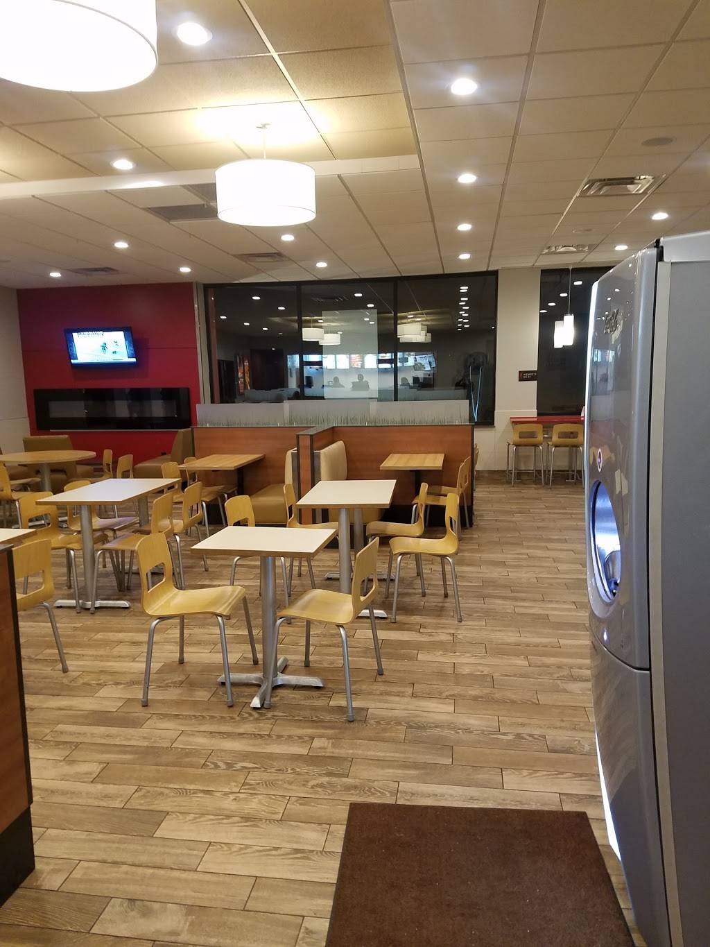 Wendys | restaurant | 2631 Airport Rd, Jackson, MI 49202, USA | 5177825078 OR +1 517-782-5078