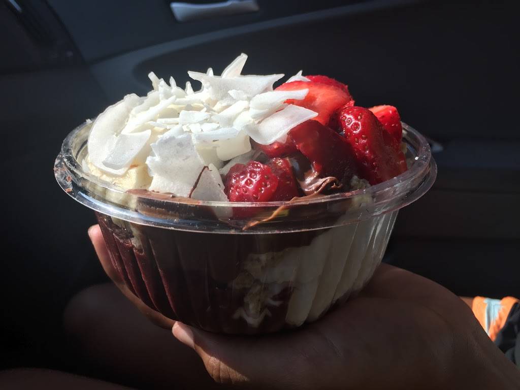 Playa Bowls | restaurant | 14 W Front St, Red Bank, NJ 07701, USA | 7327410400 OR +1 732-741-0400