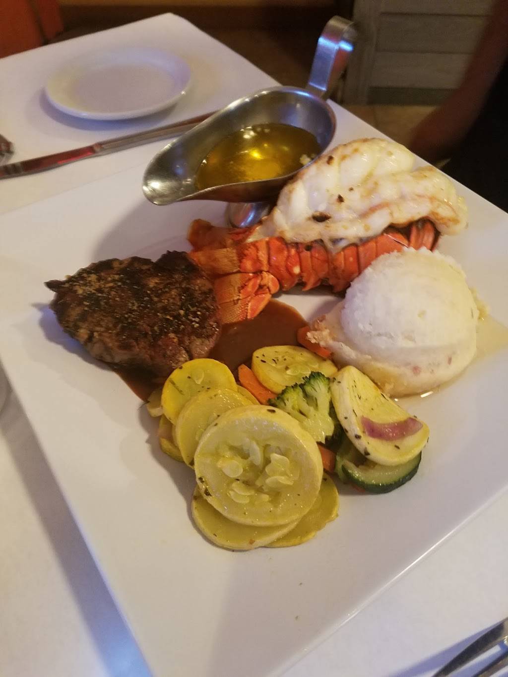 Monkey Bar Steak & Seafood | restaurant | 1428 Lafayette St, Cape Coral, FL 33904, USA | 2395498800 OR +1 239-549-8800