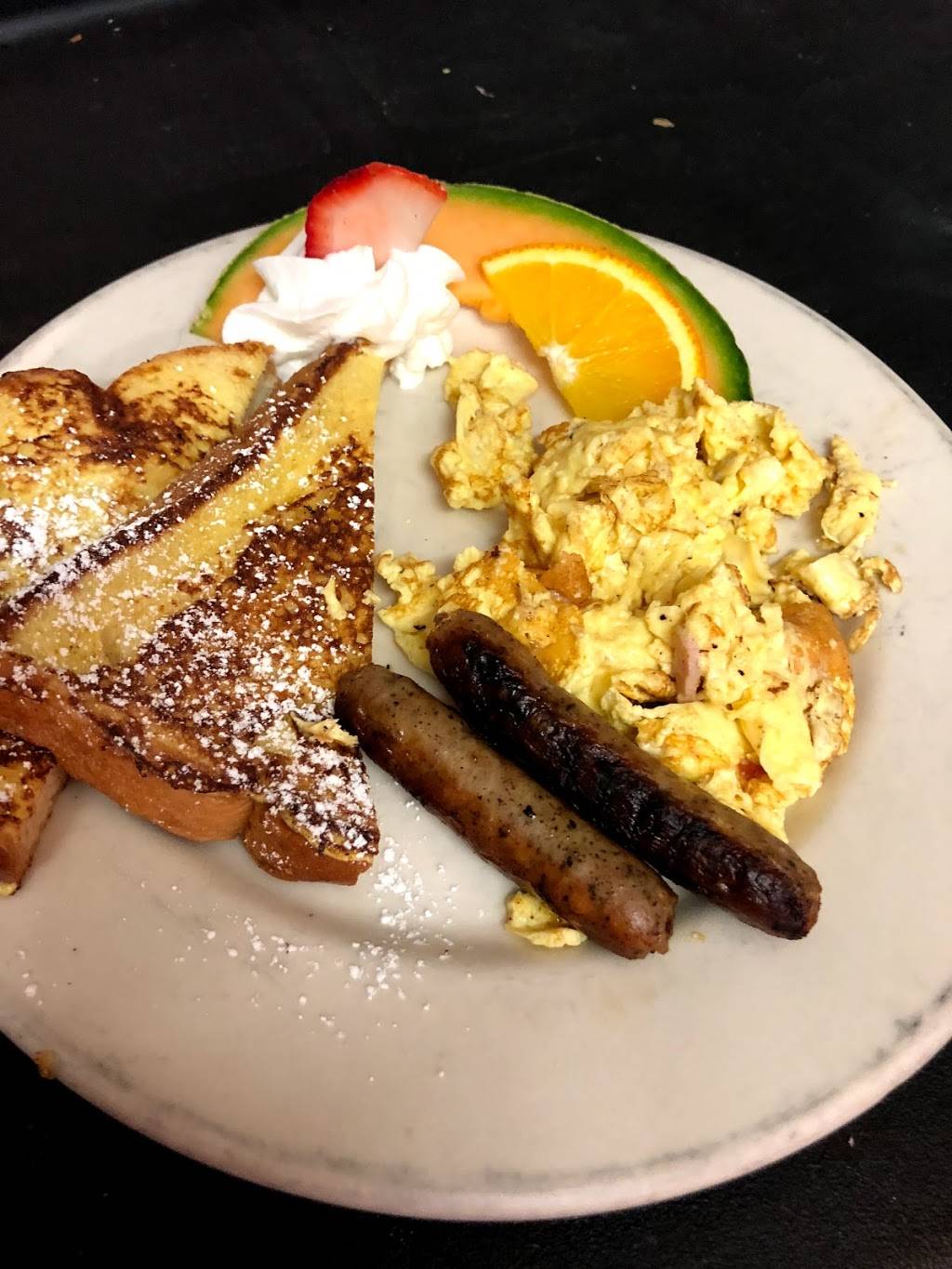 The Ashen Rose | restaurant | 4108, 2809 Lee St, Greenville, TX 75401, USA | 9034538111 OR +1 903-453-8111