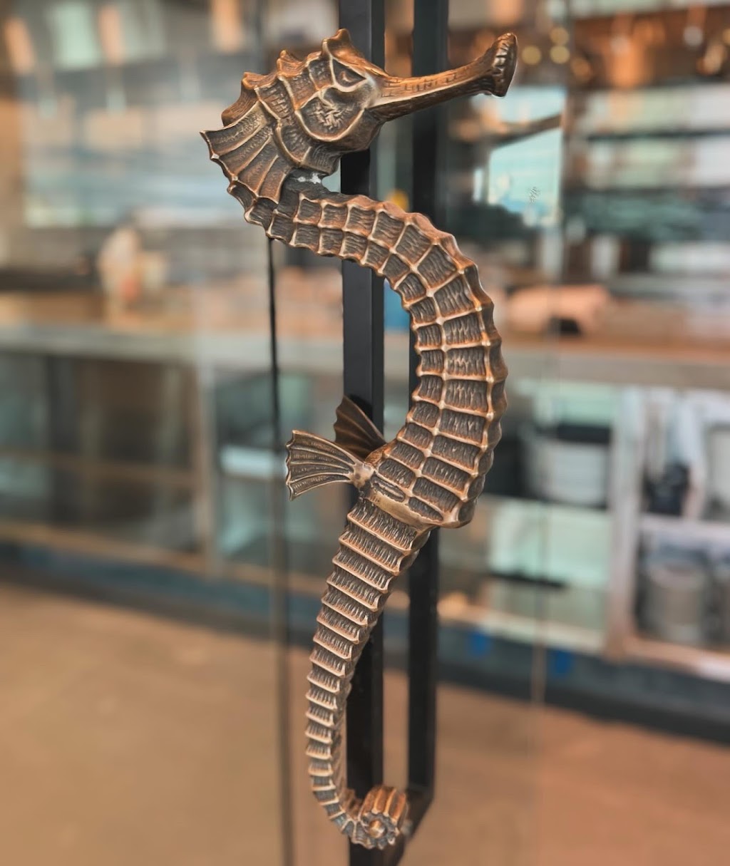 Hurrica Restaurant & Bar | restaurant | 150 Northpoint Ct, Redwood City, CA 94063, USA | 6504994858 OR +1 650-499-4858