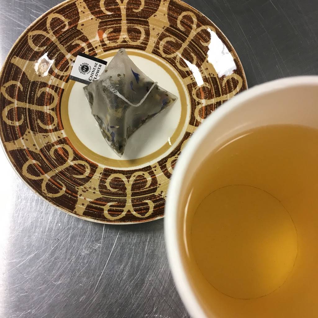 Ice Cream Joy Cafe | cafe | 15210 Madison Ave, Lakewood, OH 44107, USA | 2166442014 OR +1 216-644-2014