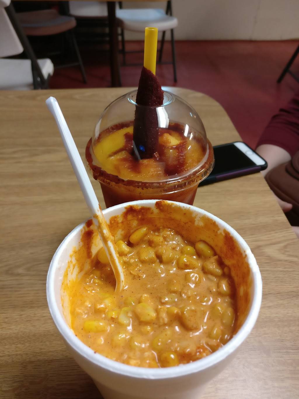 Elotes El Compa Chuy | restaurant | 4407 S High Ave, Oklahoma City, OK 73129, USA | 4055354687 OR +1 405-535-4687