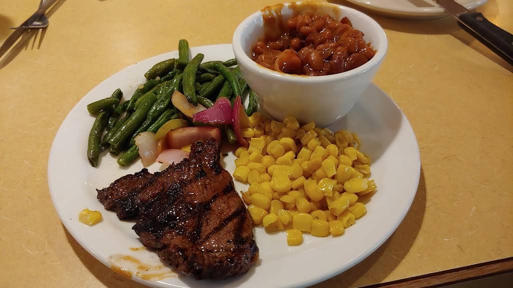 Izzys | restaurant | 3540 Pacific Ave SE, Olympia, WA 98501, USA | 3604560314 OR +1 360-456-0314