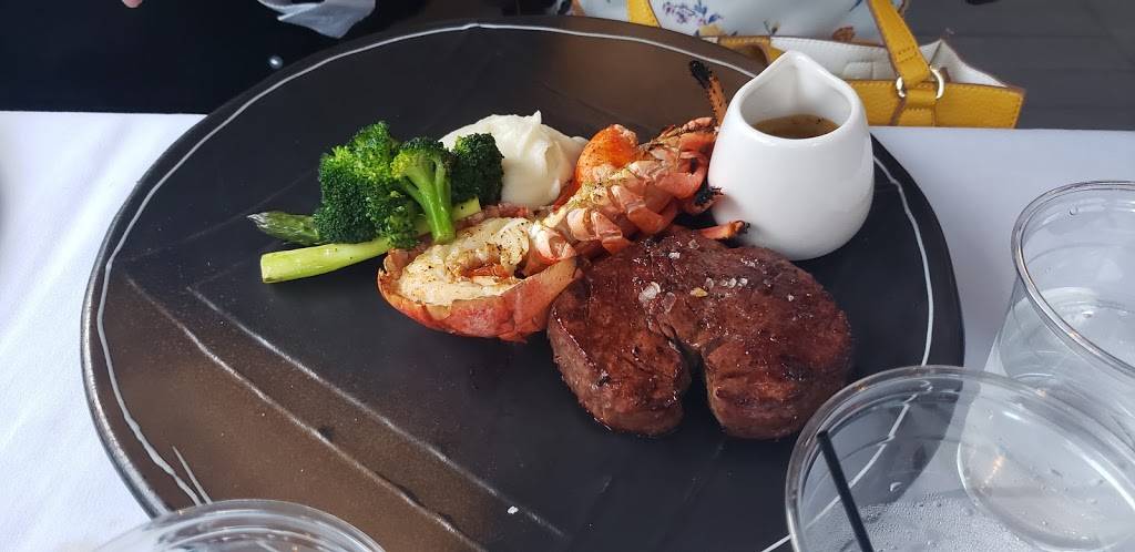 Fushimi | restaurant | 475 Driggs Ave, Brooklyn, NY 11211, USA | 7189632555 OR +1 718-963-2555