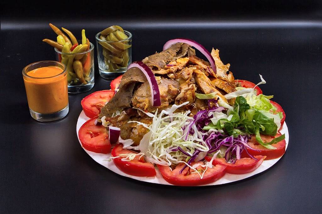 Coachs Epic Gyro | restaurant | 200 Main St # 103B, Huntington Beach, CA 92648, USA | 7145943438 OR +1 714-594-3438
