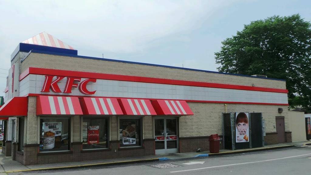 KFC | restaurant | 2471 Hylan Blvd, Staten Island, NY 10306, USA | 7186674882 OR +1 718-667-4882