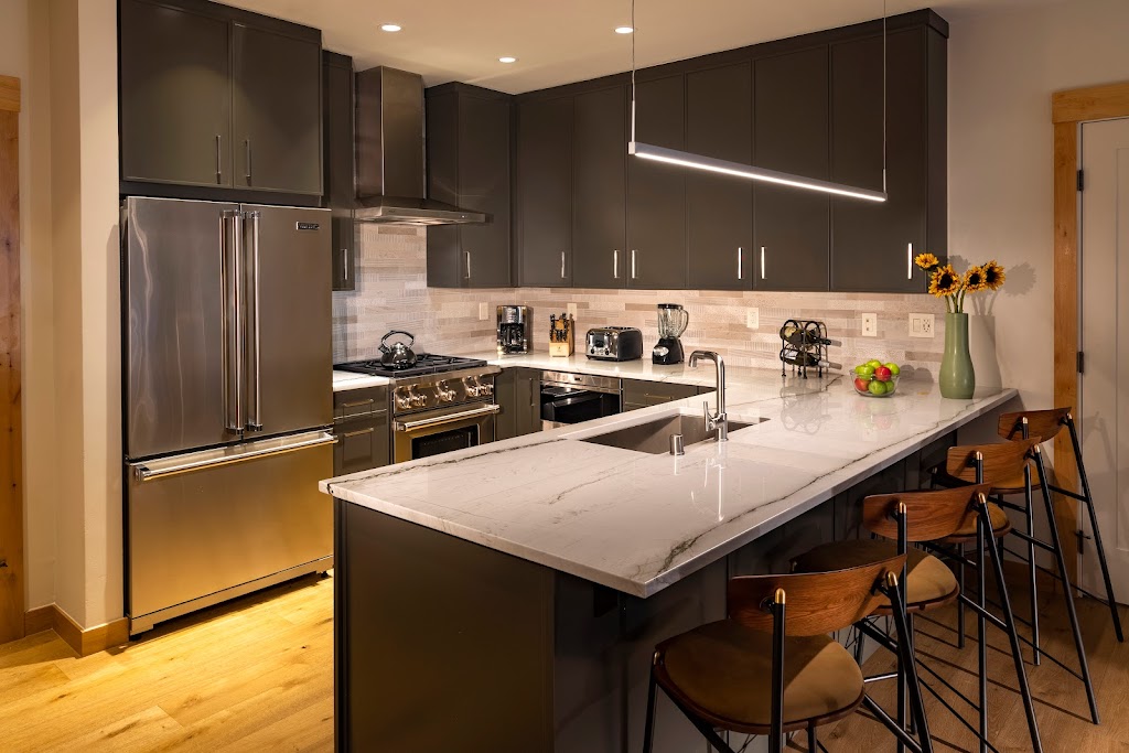 Edelweiss Lodge & Spa | cafe | 106 Sutton Pl, Taos Ski Valley, NM 87525, USA | 5757376900 OR +1 575-737-6900