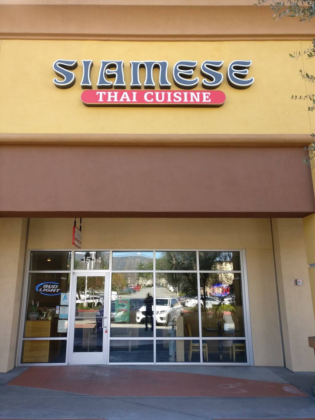Siamese Restaurant | restaurant | 3434, 1544 Foothill Blvd, La Verne, CA 91750, USA | 9095937097 OR +1 909-593-7097
