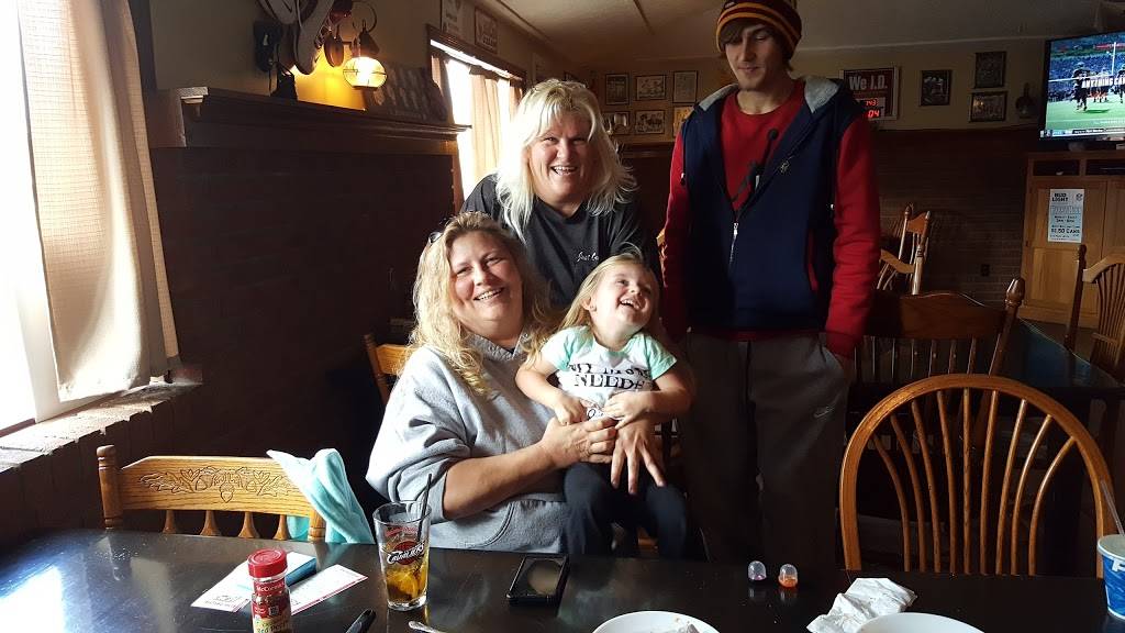 Gameday Grill | restaurant | 131 N Wooster Ave, Strasburg, OH 44680, USA | 3308789609 OR +1 330-878-9609